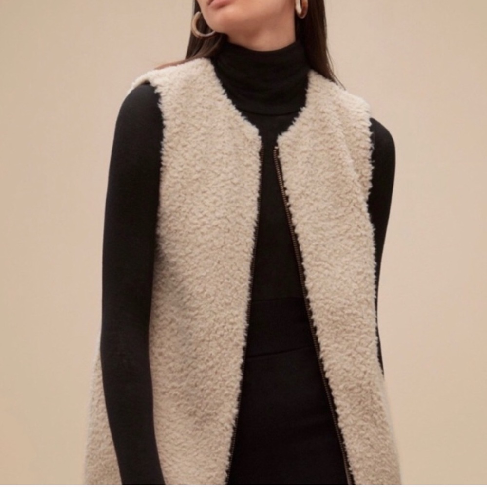Aritzia Wilfred Sherpa Jacket